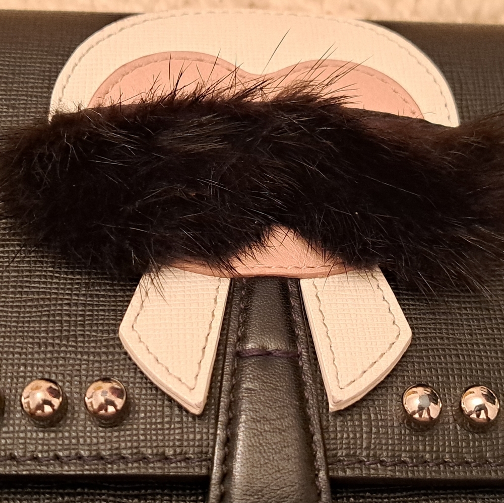 FENDI WOC - Picture 11 of 16